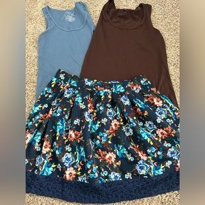 3/$13 bundle deal 
Set! Joe B Skirt miniskirt floral and 2 tank tops size medium